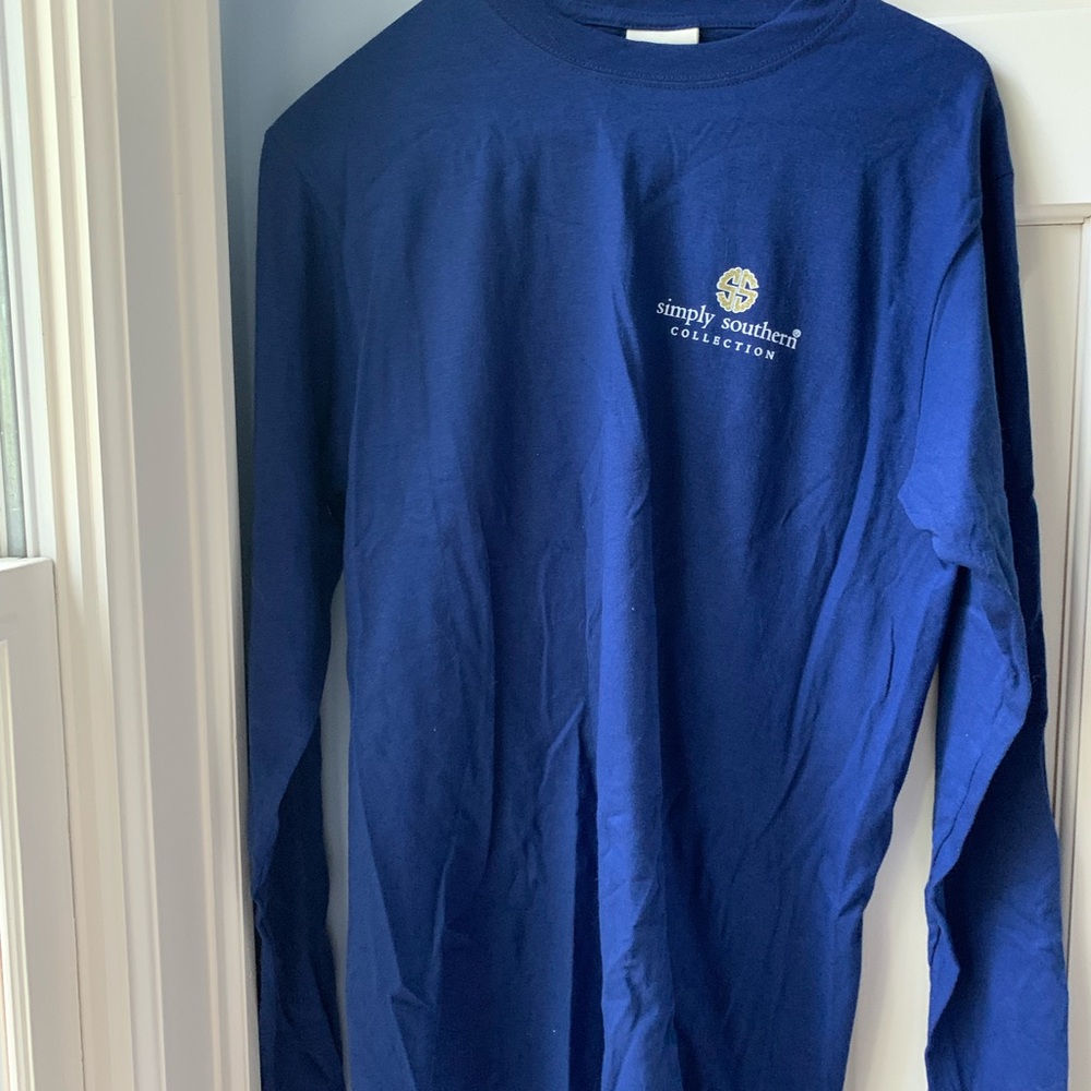 Simply Southern women’s size small shirt